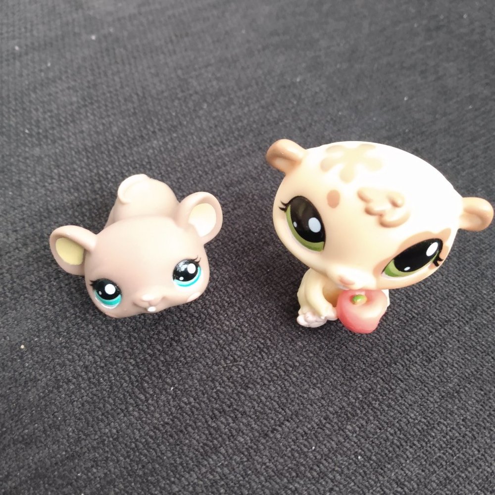 Littlest Pet Shop LPS #1888 Hamster with Apple #1889 Brown Mouse